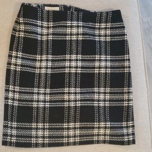 Talbots Black and white Plaid lined skirt Size 8